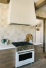 Picture of Bedrosians - Cloe 5 x 5 Creme