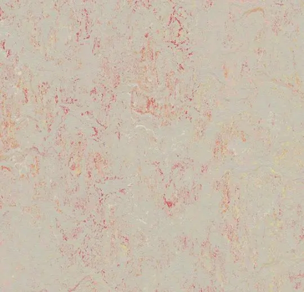 Picture of Forbo - Marmoleum Cinch Loc Seal 12 x 36 Fruit Punch